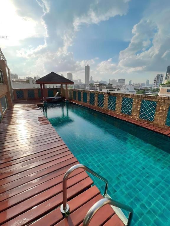 Go Inn Thonglor Bangkok Exterior photo